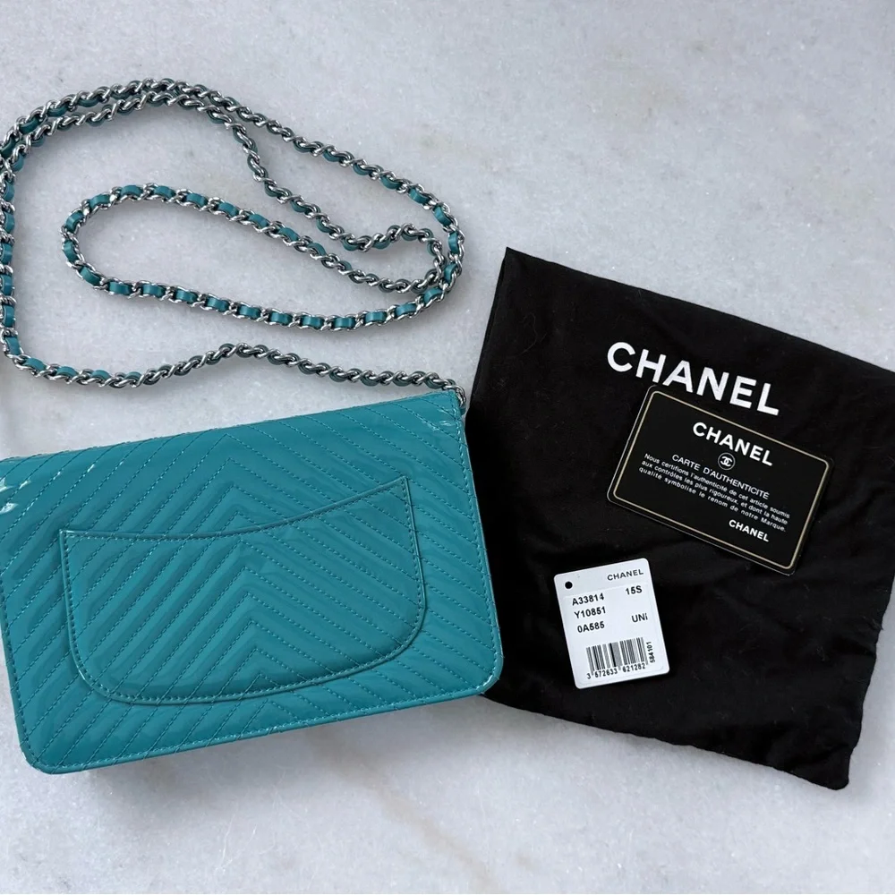 Chanel WOC - Picture 8 of 10
